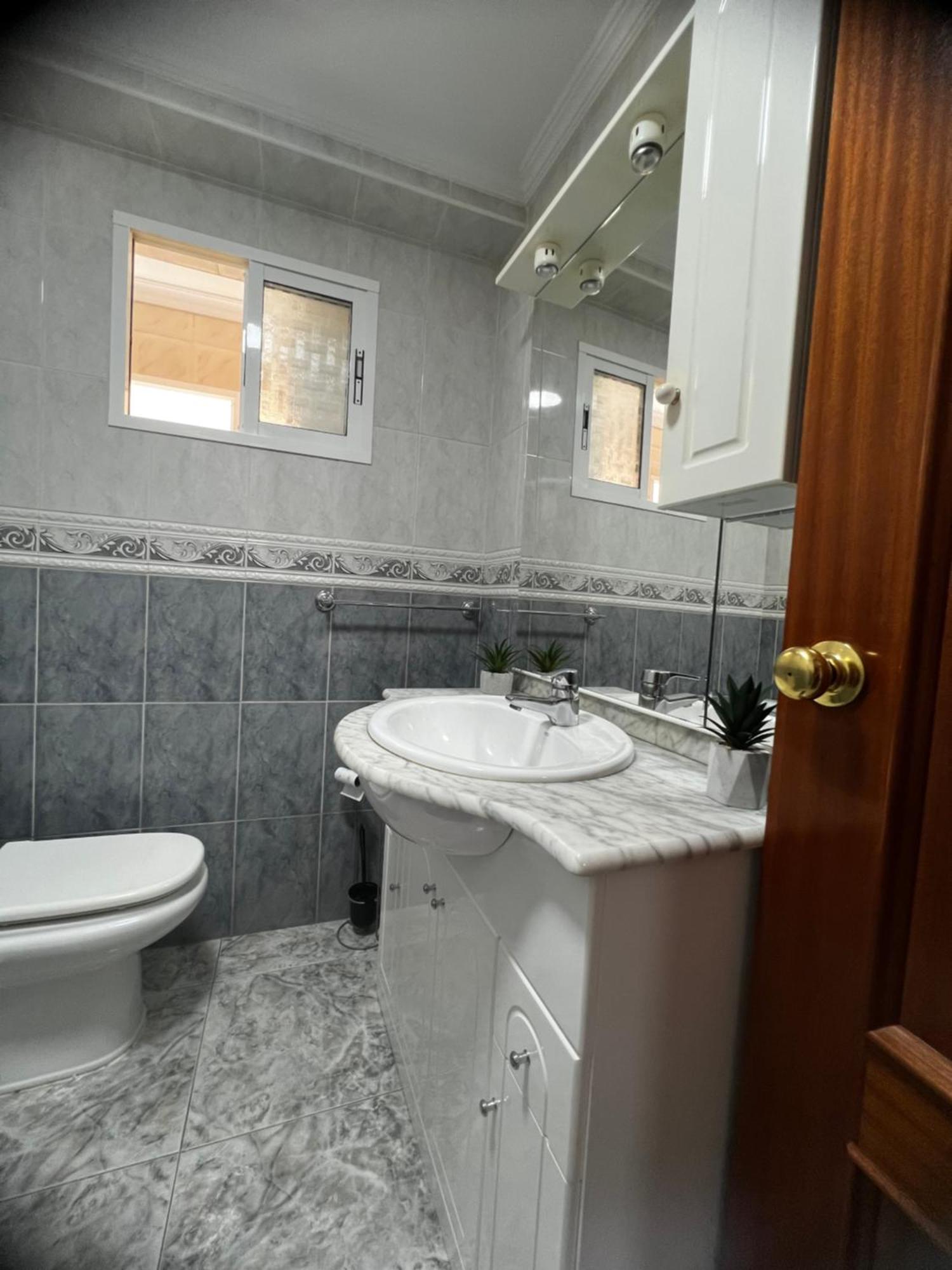 Apartamento 3 Habitaciones En Torre Del Mar A 50 Metros De La Playa Exterior foto